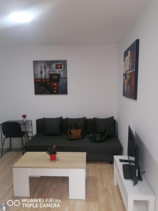 Apartamento B-2 Madrid Buitenkant foto